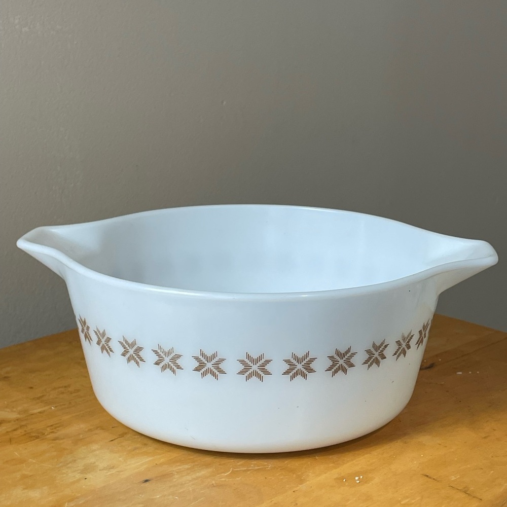 Pyrex White Casserole Dish with Brown Star Pattern